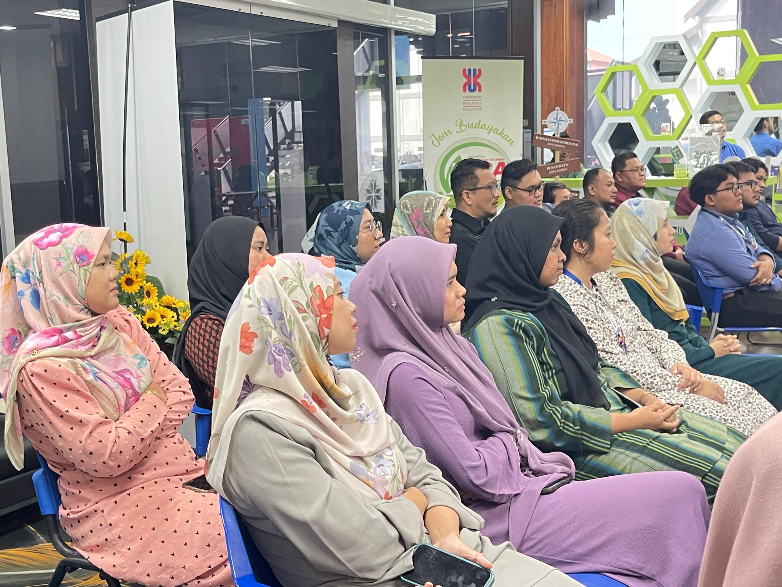 SESI PERKONGSIAN OLEH TNC A&A BERSAMA STAF PUSAT KOMPUTERAN DAN INFORMATIK (CCI)